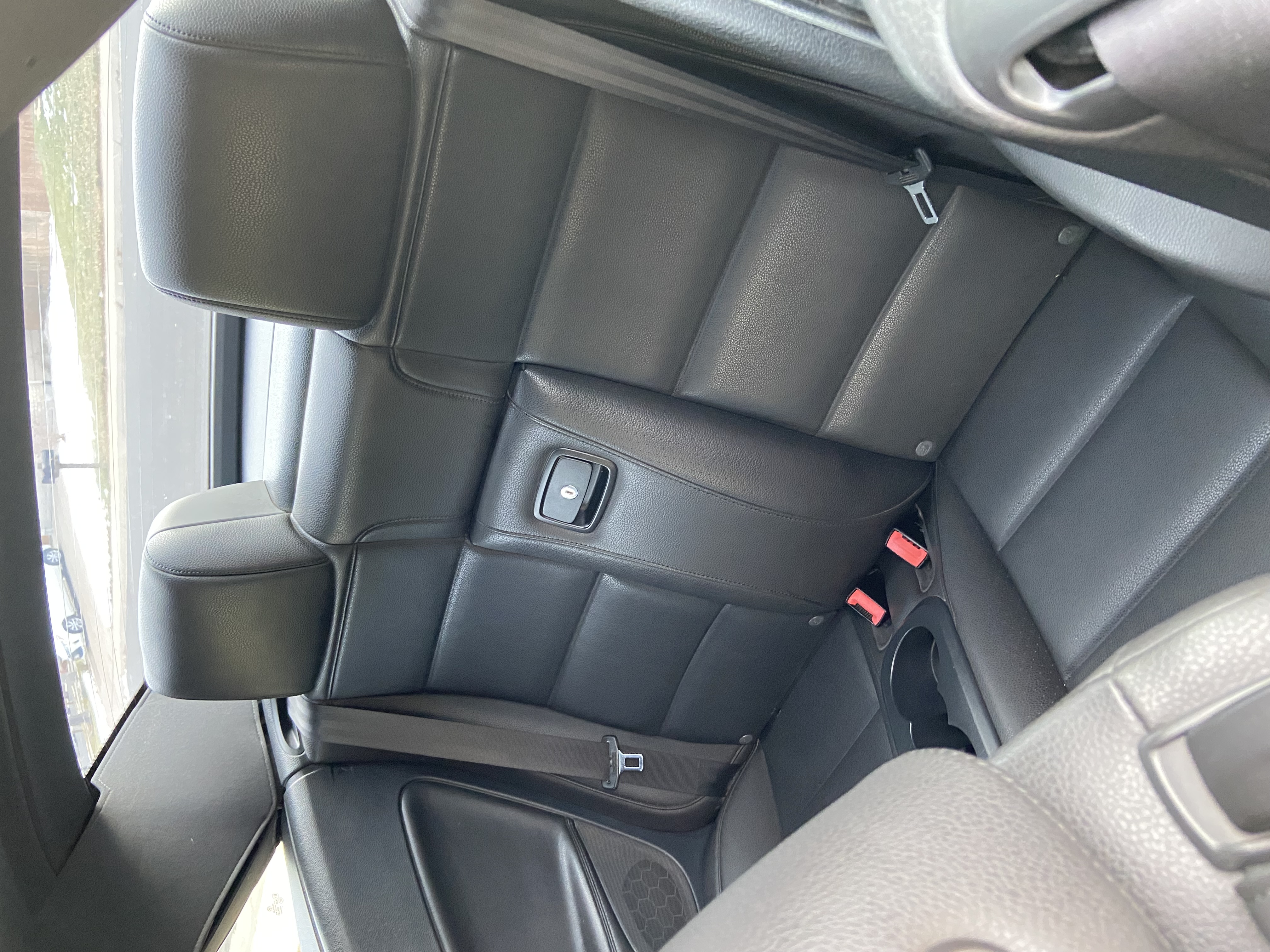 Used 2013 Volkswagen Eos FWD image 6