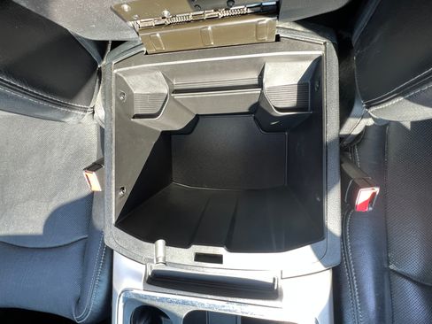 Used 2017 RAM 1500 Laramie image 31