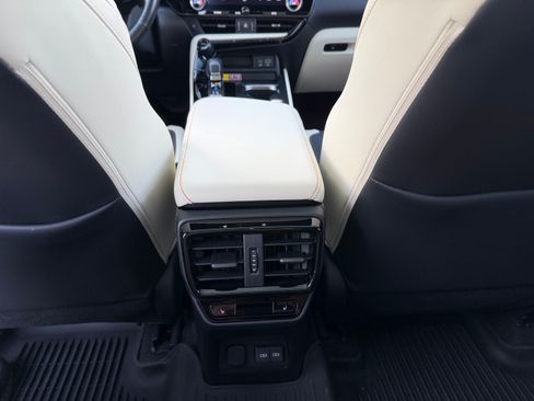 Used 2024 Lexus NX 350 AWD w/ Vision Package image 28