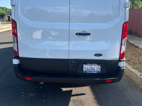 Used 2021 Ford Transit 250 Low Roof w/ Load Area Protection Package image 5