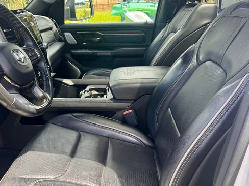 Used 2021 RAM 1500 Limited w/ Night Edition AWD/4WD image 9