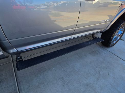 Used 2020 RAM 2500 Laramie image 8