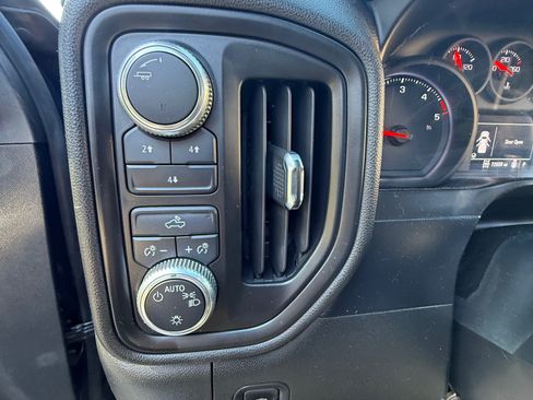 Used 2020 GMC Sierra 2500 Pickup 4D 8 ft w/ Convenience Package image 20