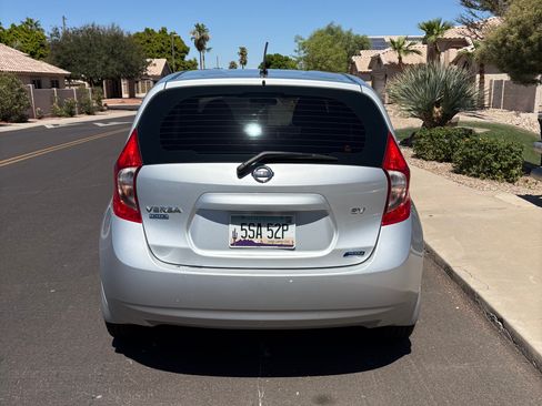 Used 2014 Nissan Versa Note SV FWD image 4