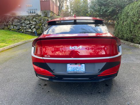 Used 2025 Kia EV6 Light image 5