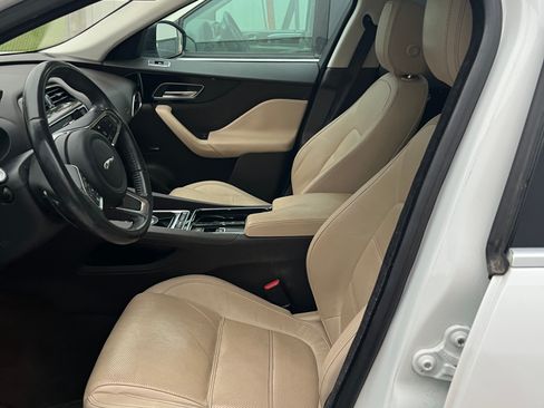 Used 2018 Jaguar F-PACE Prestige AWD/4WD image 8