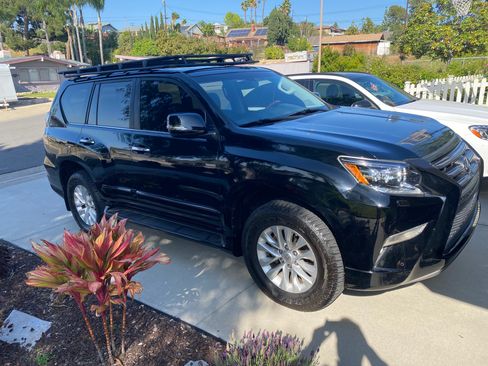 Used 2018 Lexus GX 460 Premium image 4