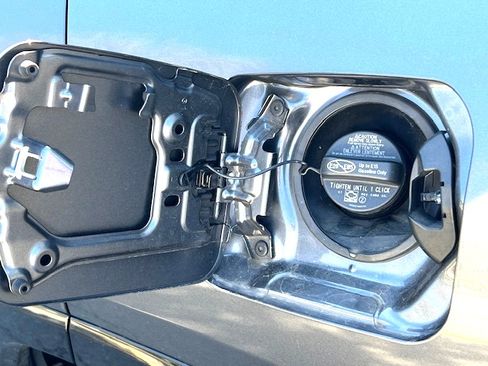 Used 2022 Toyota RAV4 XSE w/ Weather Package image 14