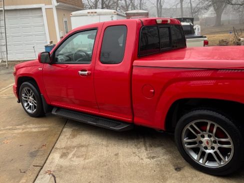 Used 2010 Chevrolet Colorado LT image 4
