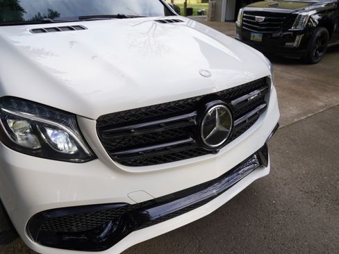 Used 2017 Mercedes-Benz GLS 63 AMG 4MATIC image 11