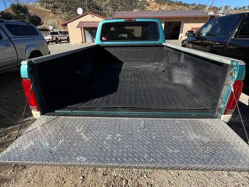 Used 1996 Ford F350 2WD Crew Cab image 13