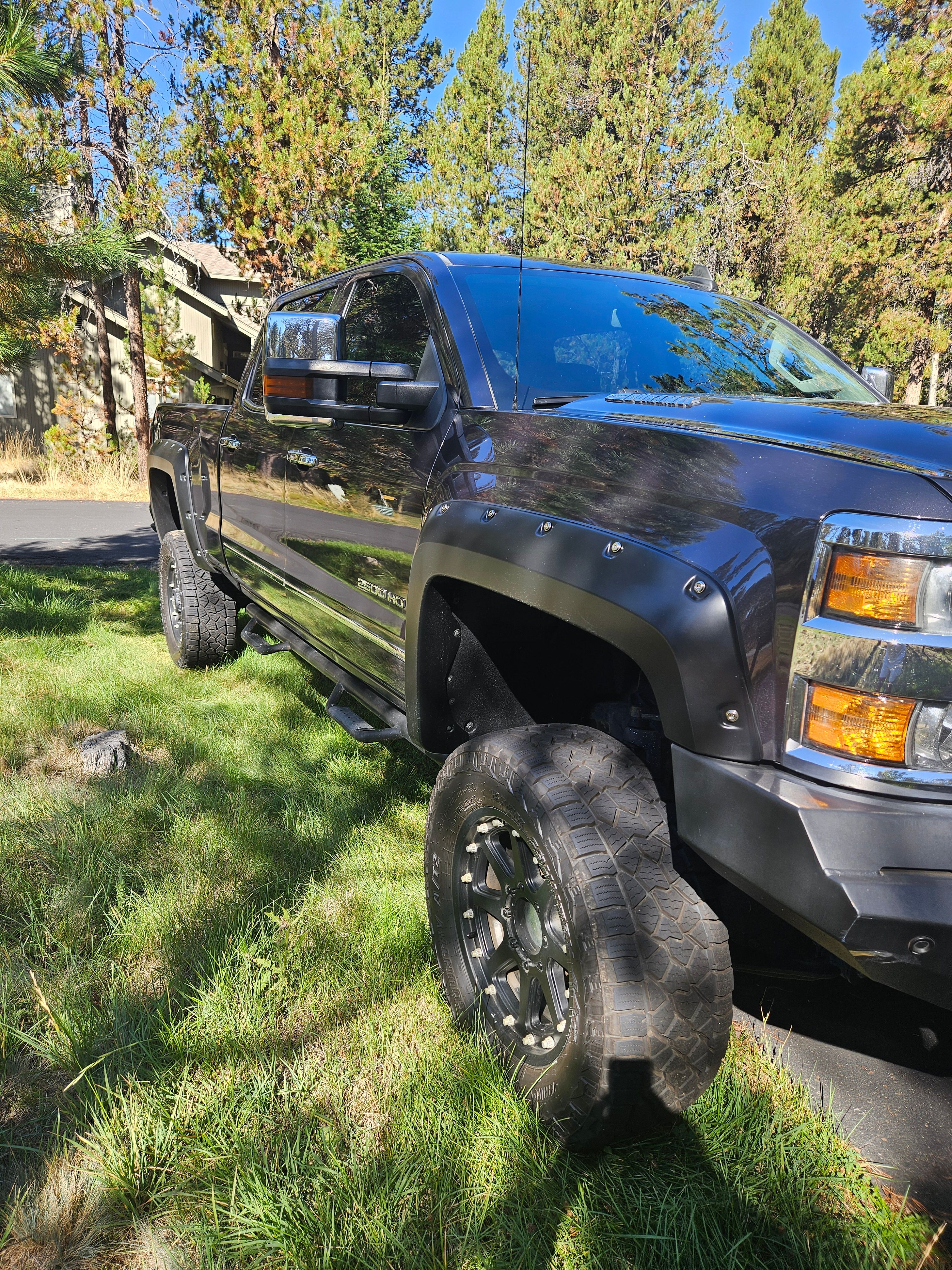 Used 2015 Chevrolet Silverado 2500 LTZ w/ Duramax Plus Package AWD/4WD image 6