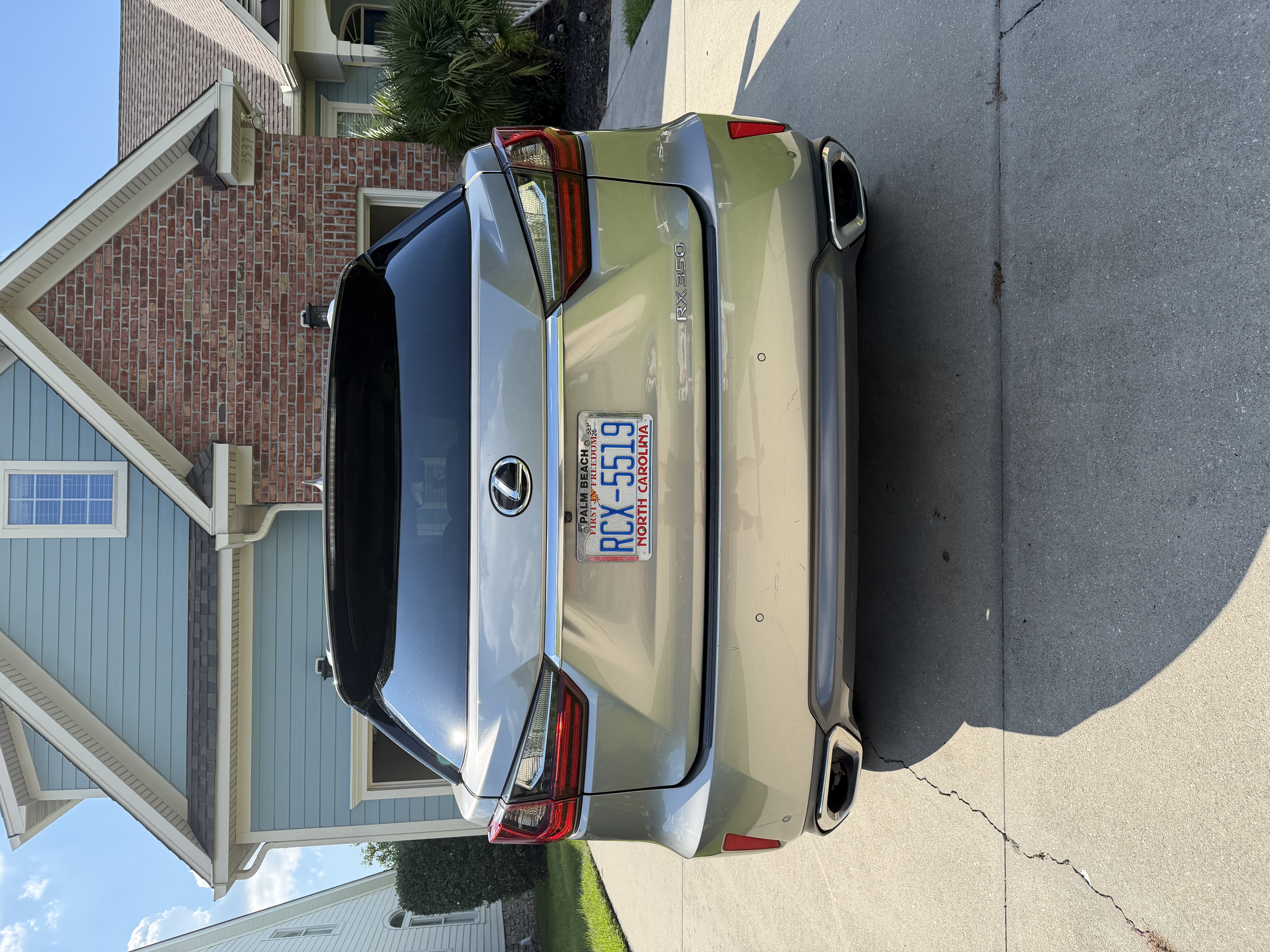 Used 2017 Lexus RX 350 AWD w/ Premium Package image 4
