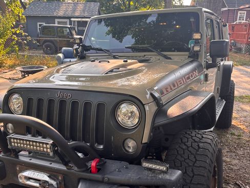 Used 2017 Jeep Wrangler Unlimited Rubicon image 27