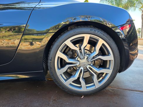 Used 2011 Audi R8 V10 image 13