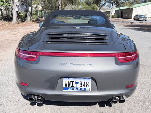 Used 2014 Porsche 911 Carrera 4S image 8