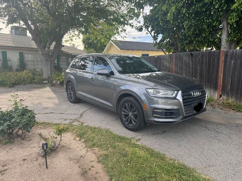 Used 2017 Audi Q7 3.0T Premium image 1