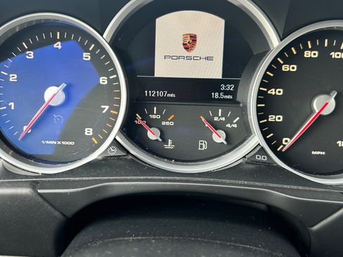 Used 2006 Porsche Cayenne Turbo S image 10