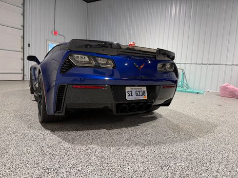 Used 2017 Chevrolet Corvette Z06 image 2