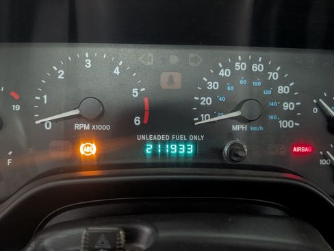 Used 1997 Jeep Wrangler Sport image 13