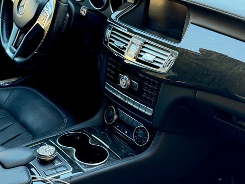Used 2013 Mercedes-Benz CLS 550 image 15