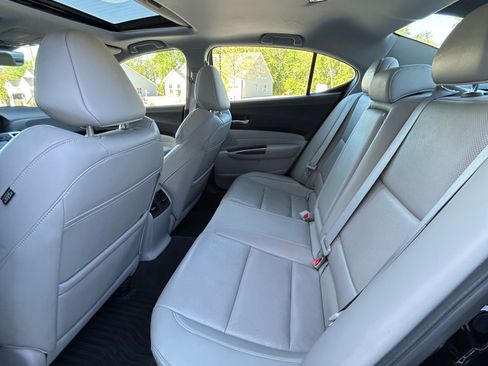 Used 2016 Acura TLX w/ Technology Package image 11