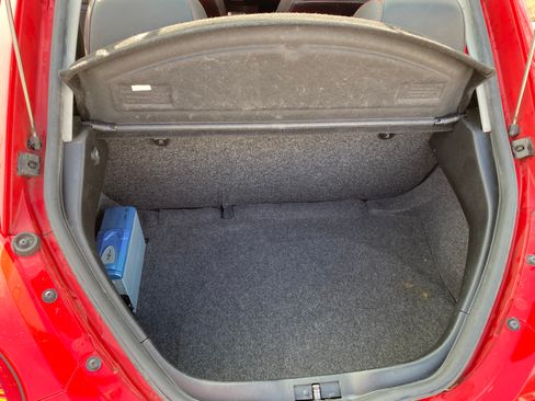 Used 2003 Volkswagen Beetle GLS image 12