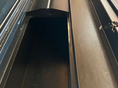 Used 2012 Ford F150 XLT w/ XLT Convenience Pkg image 16