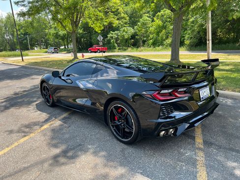 Used 2022 Chevrolet Corvette Stingray Coupe 2D w/ Z51 Performance Package image 12