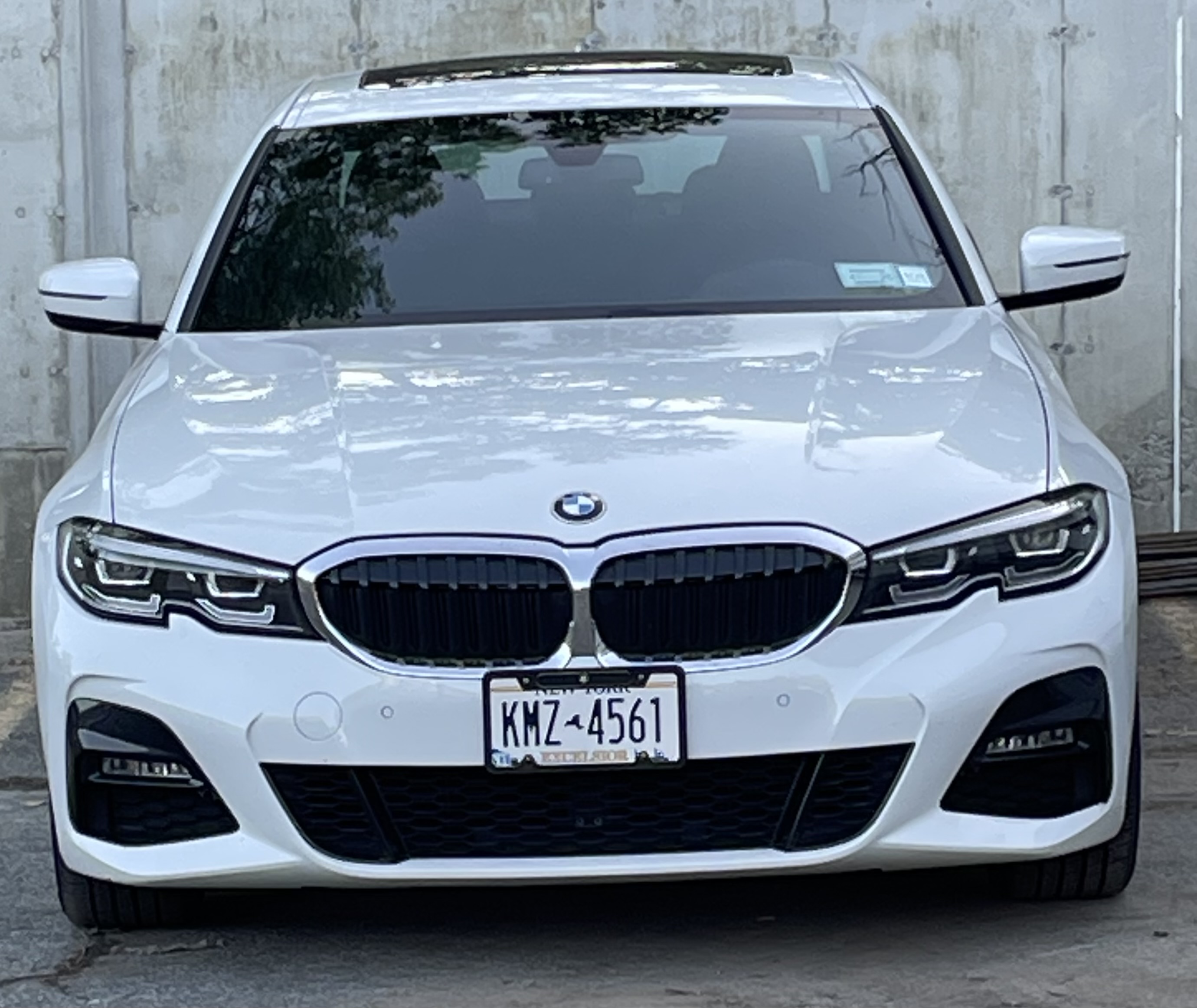 Used 2020 BMW 330i xDrive Sedan w/ M Sport Package AWD/4WD image 2