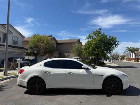 Used 2017 Maserati Ghibli S image 5