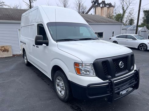 Used 2020 Nissan NV 2500 SV w/ Navigation Package image 5
