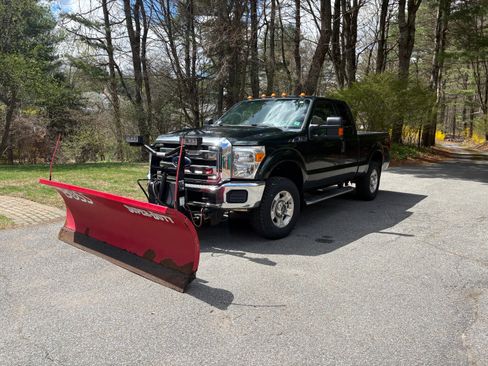 Used 2013 Ford F250 XLT w/ FX4 Off Road Pkg image 12