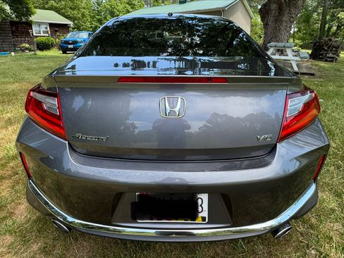 Used 2017 Honda Accord EX-L image 5