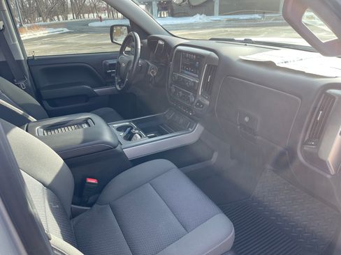 Used 2018 Chevrolet Silverado 1500 LT w/ All Star Edition image 8