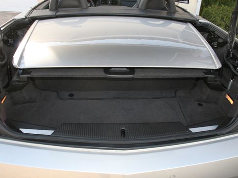 Used 2006 Cadillac XLR image 19