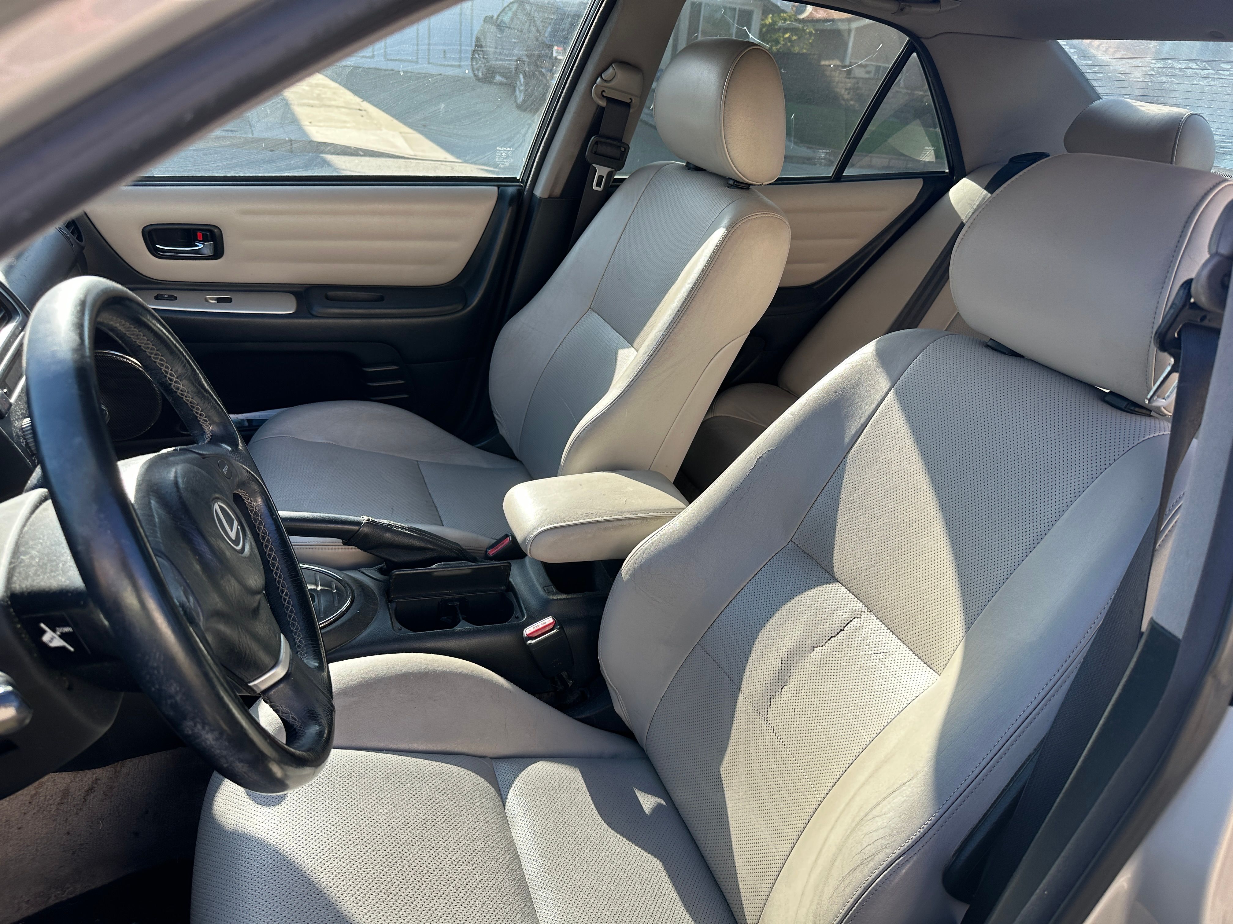 Used 2004 Lexus IS 300 RWD image 11
