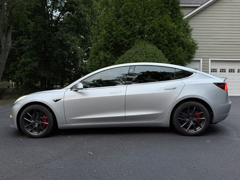 Used 2018 Tesla Model 3 Performance AWD/4WD image 10