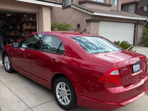 Used 2011 Ford Fusion S FWD image 5