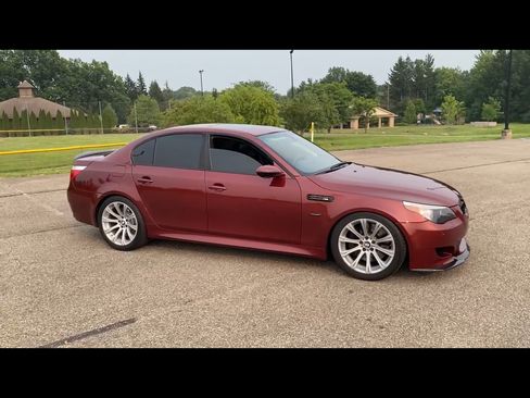 Used 2007 BMW M5 RWD image 10