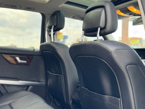 Used 2014 Mercedes-Benz GLK 350 2WD image 8