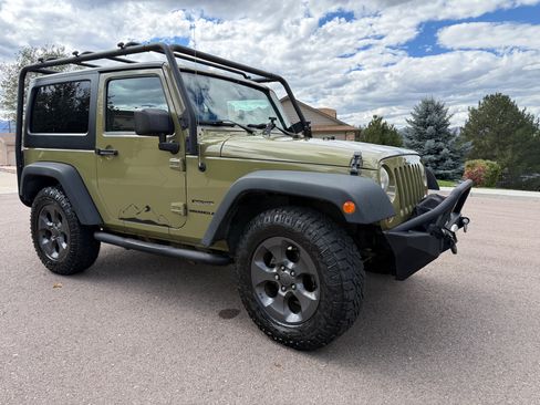 Used 2013 Jeep Wrangler Sport image 20