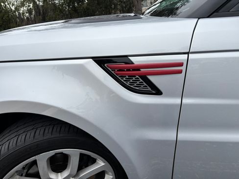 Used 2014 Land Rover Range Rover Sport HSE image 8