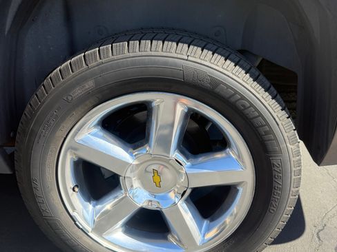 Used 2011 Chevrolet Suburban LT w/ Regional Value Package image 31