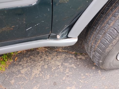 Used 2001 Honda CR-V LX image 8