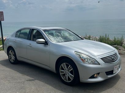 Used 2013 INFINITI G37 x Sedan w/ Premium Pkg