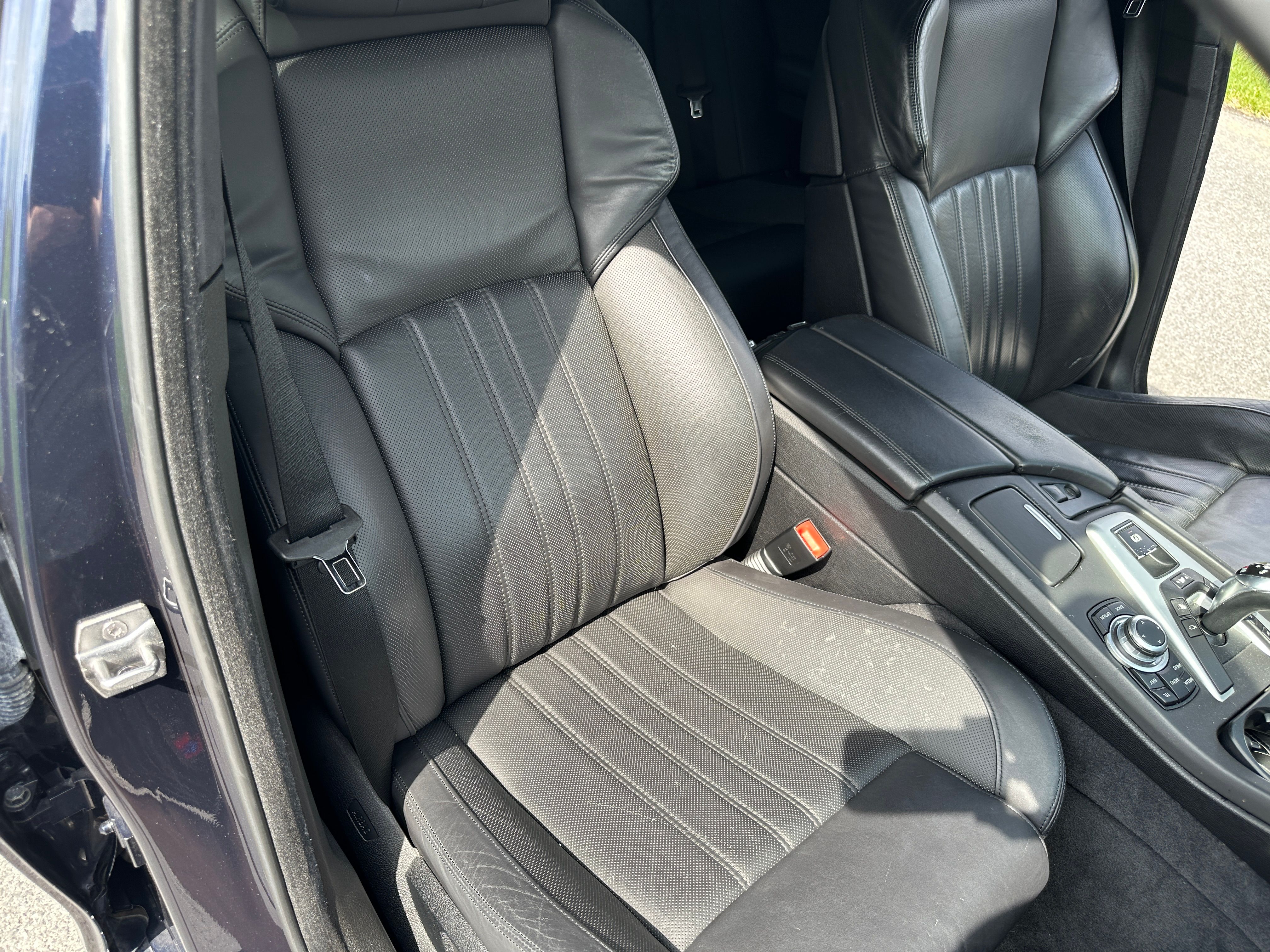 Used 2013 BMW M5 RWD image 20