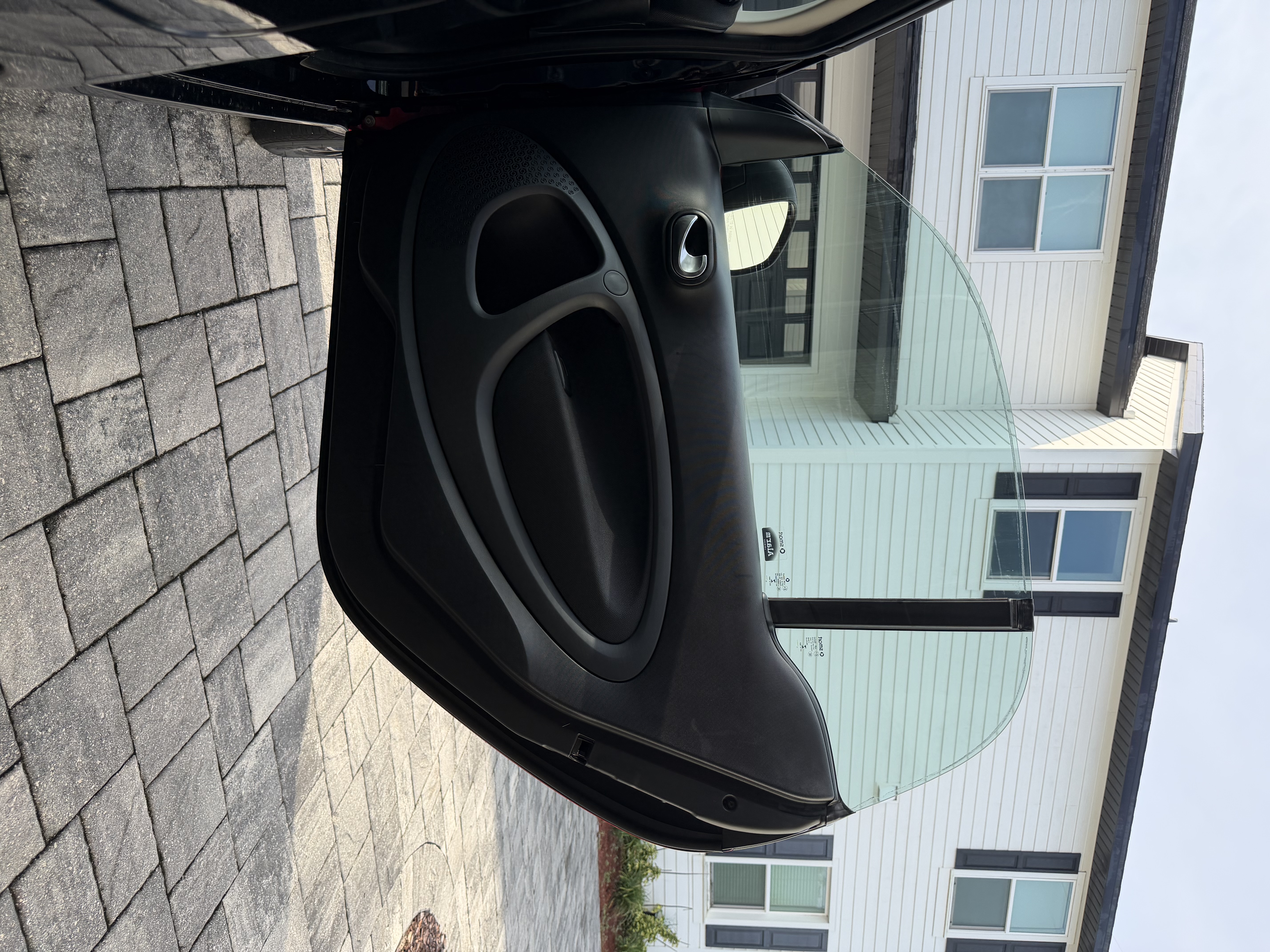 Used 2016 smart fortwo Prime RWD image 12