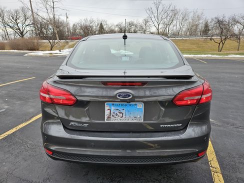 Used 2017 Ford Focus Titanium image 8