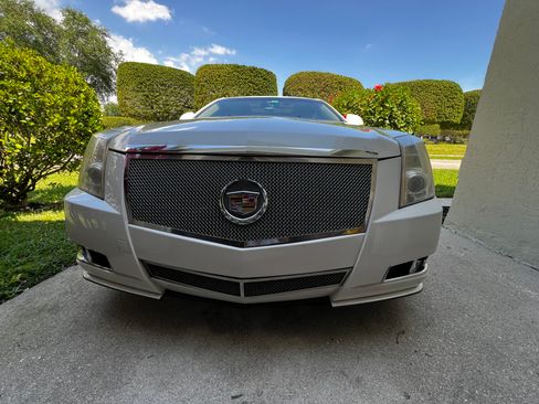 Used 2011 Cadillac CTS Performance RWD image 25